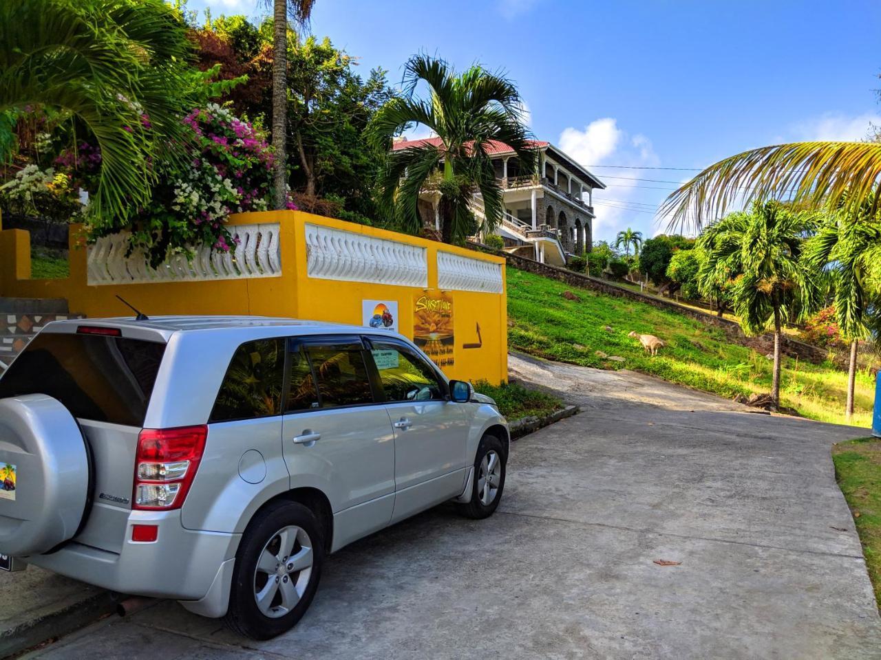 Sunset Lane Hotel Laborie Ngoại thất bức ảnh